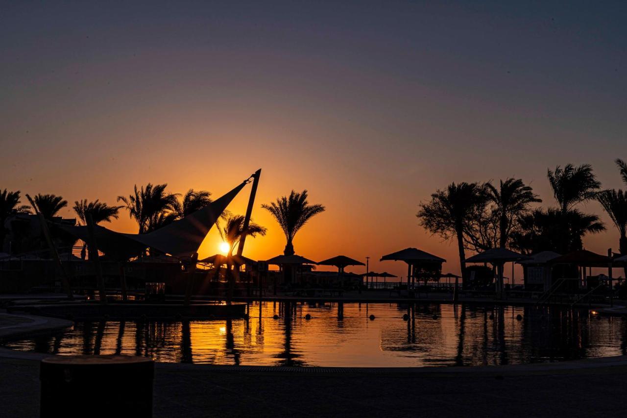 Amarina Abu Soma Resort & Aquapark Хургада Экстерьер фото