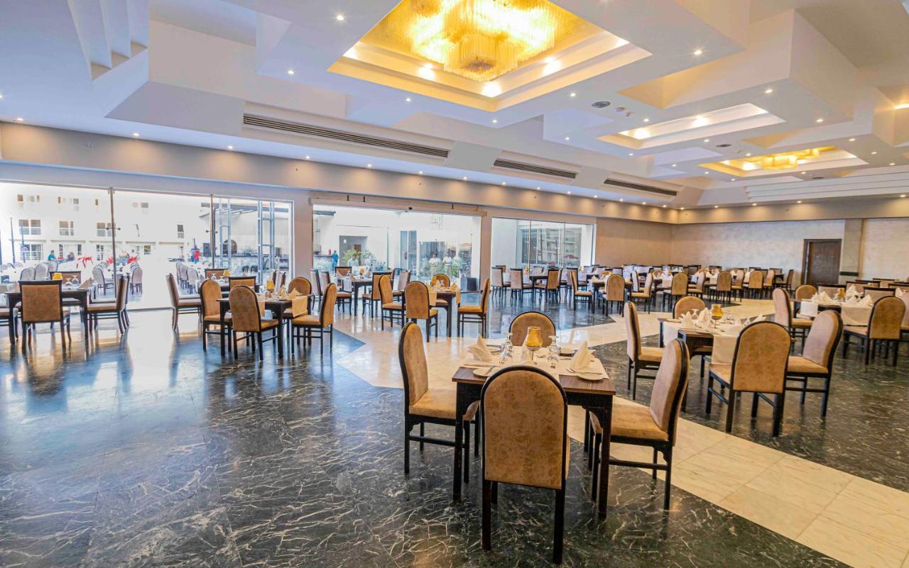 Amarina Abu Soma Resort & Aquapark Хургада Экстерьер фото