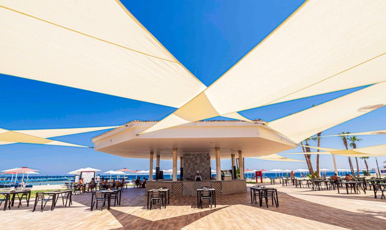 Amarina Abu Soma Resort & Aquapark Хургада Экстерьер фото